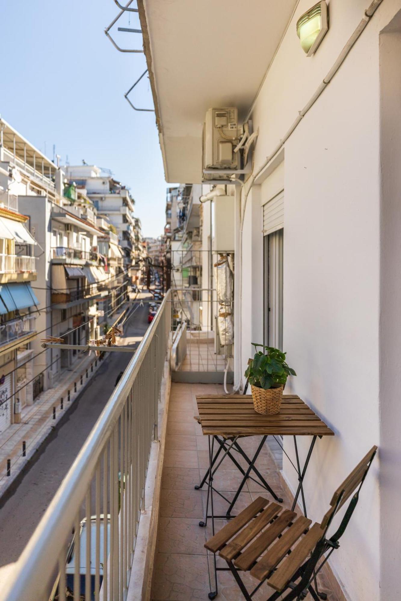 Mynd Retreat Apartment By Binobi! Thessaloniki Buitenkant foto